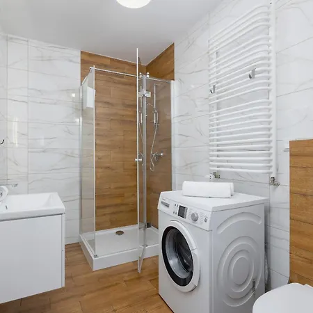 Modern Apartment With Parking Near Tauron Arena By Rent Like Home Krakow Exterior photo