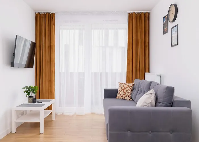 Modern Apartment With Parking Near Tauron Arena By Rent Like Home